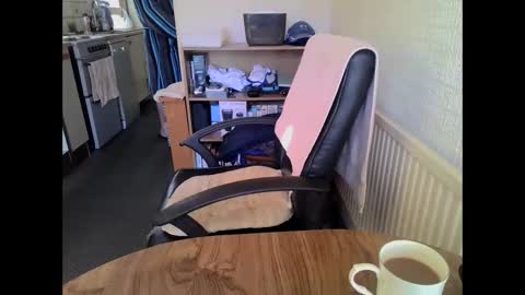 poshman65 online show from March 2, 2026, 10:44 am