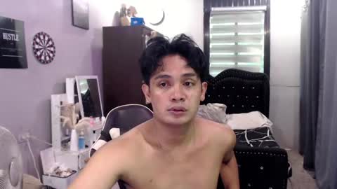 Snapshot of posiedon_cums chatting on July 24, 2026, 6:55 am VEeeAsian online show from July 24, 2026, 6:55 am