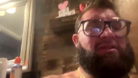 Snapshot of poundsquad305 chatting on January 21, 2025, 1:11 pm poundsquad305 online show from January 21, 2025, 1:11 pm