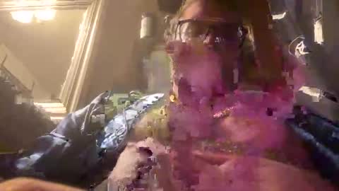 Snapshot of poundsquad305 chatting on October 19, 2025, 5:52 am poundsquad305 online show from October 19, 2025, 5:52 am