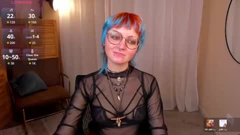 Snapshot of powderofgun chatting on August 1, 2026, 8:30 pm powderofgun online show from August 1, 2026, 8:30 pm