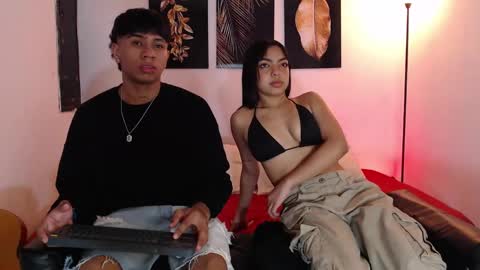 Snapshot of power_hot18 chatting on December 16, 2024, 2:25 am ALEX Y ALEXA online show from December 16, 2024, 2:25 am