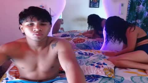 Snapshot of power_hot18 chatting on October 28, 2025, 3:21 am ALEX Y ALEXA online show from October 28, 2025, 3:21 am