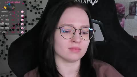 Robyn online show from March 11, 2026, 10:21 am