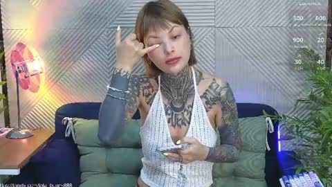 Snapshot of powerrr_ chatting on August 3, 2026, 4:55 am Lola online show from August 3, 2026, 4:55 am