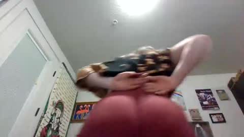 Snapshot of pppawg chatting on January 8, 2025, 7:45 am PAWG Pale Princess online show from January 8, 2025, 7:45 am