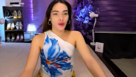 Snapshot of preciosa_banks69 chatting on December 1, 2025, 5:45 am preciosa_banks69 online show from December 1, 2025, 5:45 am