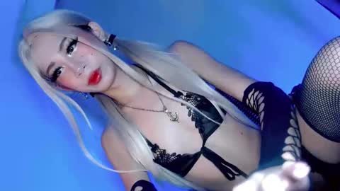 GODDESS PRECIOUS online show from October 22, 2025, 9:31 am