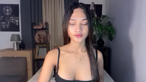 Snapshot of precious_sy chatting on July 20, 2026, 11:29 pm ur hot and wet precious online show from July 20, 2026, 11:29 pm