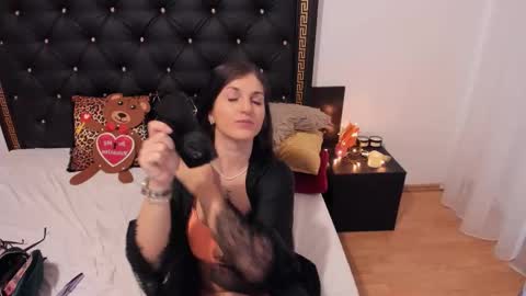 Snapshot of preciousailly chatting on November 13, 2025, 5:39 am Ailyn online show from November 13, 2025, 5:39 am