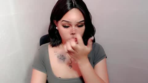 Snapshot of preciousangel69xxx chatting on January 21, 2025, 9:57 pm MAXXINE online show from January 21, 2025, 9:57 pm