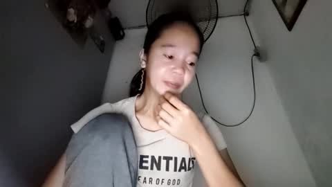 Snapshot of preetydinah chatting on December 22, 2024, 11:41 pm Dinah online show from December 22, 2024, 11:41 pm