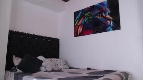 Snapshot of pregnant_love1 chatting on January 24, 2025, 7:49 pm ---- online show from January 24, 2025, 7:49 pm