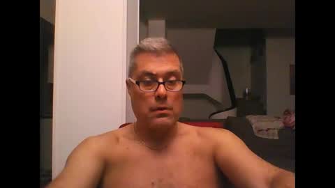 Snapshot of prendimisubito chatting on October 15, 2025, 12:55 am prendimisubito online show from October 15, 2025, 12:55 am