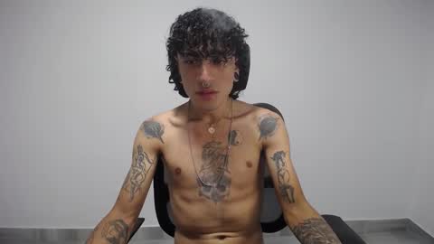 Plux online show from February 24, 2025, 3:12 am