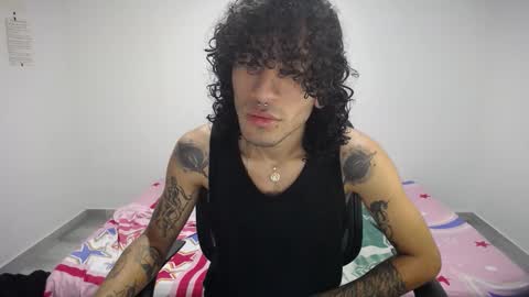 Plux online show from September 29, 2025, 7:08 pm