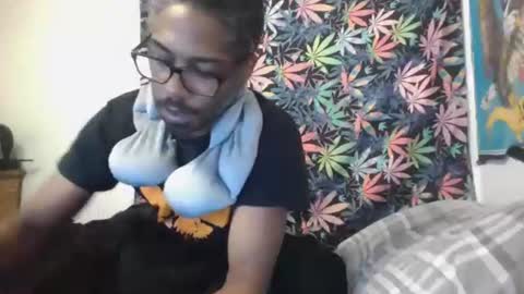 Snapshot of presidentialbryana chatting on November 22, 2025, 8:46 am Libra Lamont online show from November 22, 2025, 8:46 am