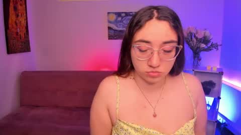 Snapshot of press_anykey chatting on June 11, 2026, 1:31 pm Camila online show from June 11, 2026, 1:31 pm