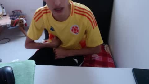 Snapshot of pressure_xxx_420 chatting on January 21, 2025, 10:41 pm PRESSURE online show from January 21, 2025, 10:41 pm