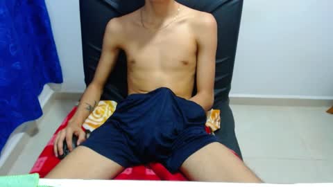 Snapshot of pressure_xxx_420 chatting on February 12, 2025, 8:38 am PRESSURE online show from February 12, 2025, 8:38 am