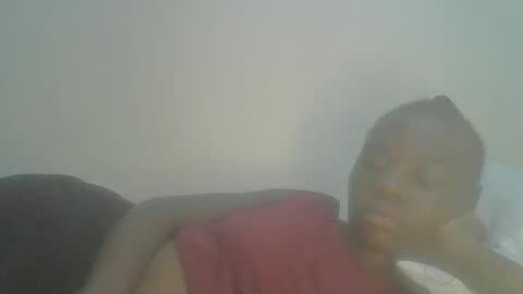 prettiest_doll online show from December 5, 2025, 6:48 pm