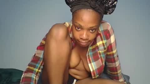 Snapshot of pretty8871 chatting on April 3, 2026, 5:11 pm Pretty online show from April 3, 2026, 5:11 pm