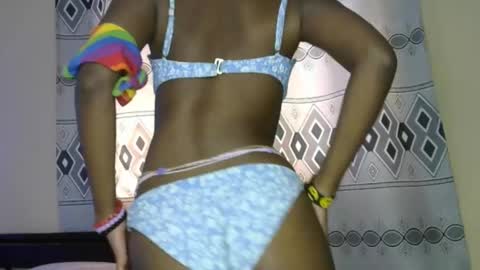 Snapshot of pretty__lisa chatting on January 12, 2026, 8:52 am pretty__lisa online show from January 12, 2026, 8:52 am