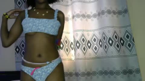 Snapshot of pretty__lisa chatting on February 4, 2026, 3:12 am pretty__lisa online show from February 4, 2026, 3:12 am