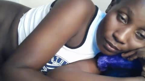 Snapshot of pretty_ass07 chatting on June 23, 2026, 4:27 pm pretty_ass07 online show from June 23, 2026, 4:27 pm