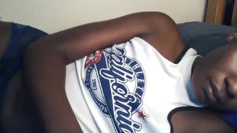 Snapshot of pretty_ass07 chatting on June 24, 2026, 4:33 am pretty_ass07 online show from June 24, 2026, 4:33 am