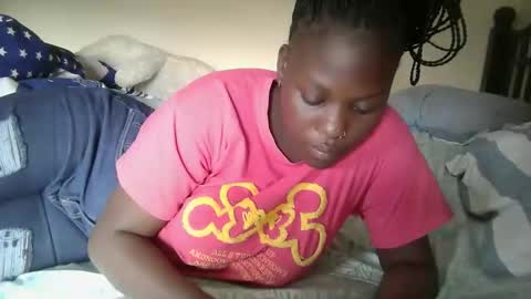 pretty_barbz online show from June 10, 2026, 7:07 am