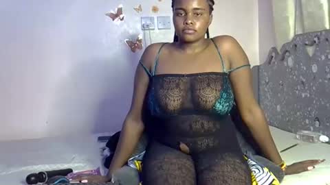 Snapshot of pretty_daina3 chatting on October 29, 2025, 9:05 pm pretty_daina3 online show from October 29, 2025, 9:05 pm