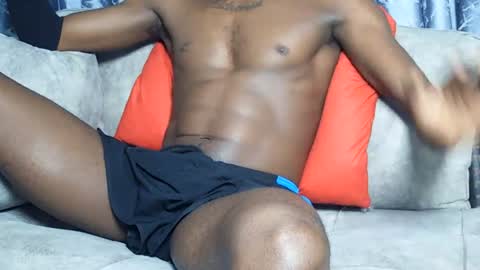 Pretty dollx01 online show from July 10, 2026, 8:44 pm