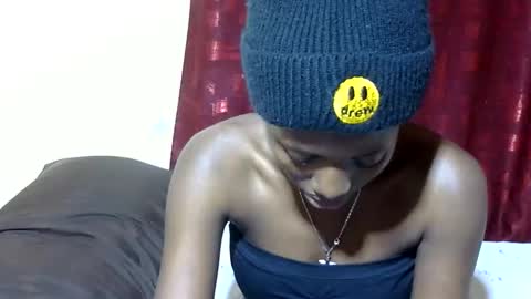 pretty_ebby online show from February 11, 2026, 6:35 pm