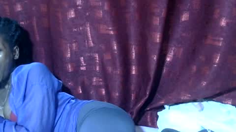 Snapshot of pretty_ebby chatting on June 16, 2026, 2:09 pm pretty_ebby online show from June 16, 2026, 2:09 pm