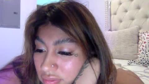 pretty_girl828687 online show from April 29, 2026, 7:31 pm