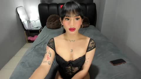pretty_glinda online show from June 23, 2026, 8:34 am