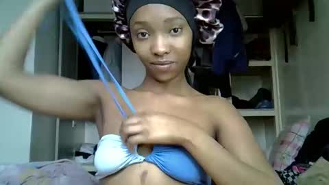 Snapshot of pretty_jazmine chatting on September 22, 2025, 6:15 am Jaz online show from September 22, 2025, 6:15 am