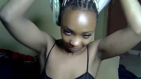 Snapshot of pretty_jazmine chatting on November 5, 2025, 1:27 am Jaz online show from November 5, 2025, 1:27 am