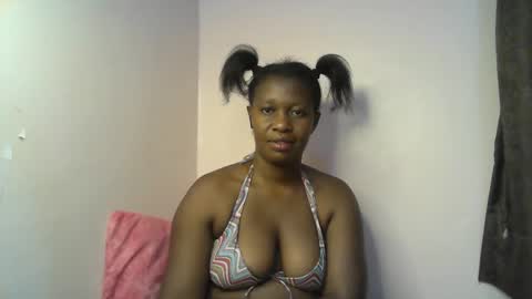 pretty_kylah online show from February 21, 2026, 10:33 pm