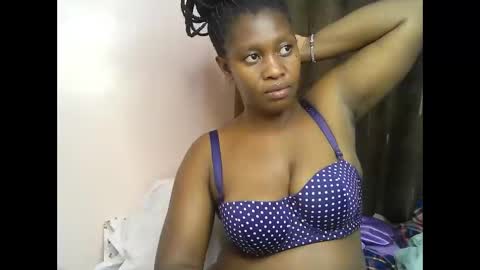 Snapshot of pretty_kylah chatting on May 17, 2026, 3:19 pm pretty_kylah online show from May 17, 2026, 3:19 pm