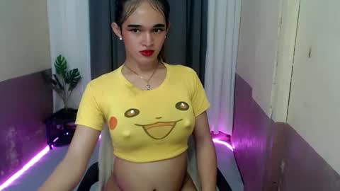 pretty_lady_kitty online show from April 22, 2026, 5:58 pm