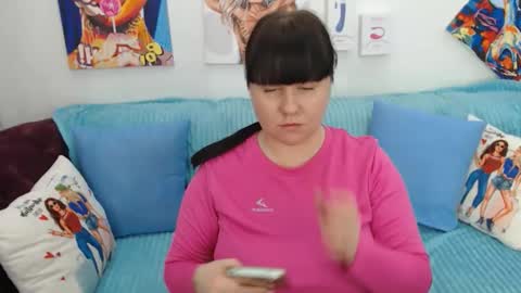 pretty_malika online show from April 23, 2026, 12:29 pm