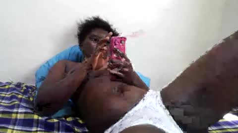 pretty_melan online show from June 18, 2026, 11:14 am