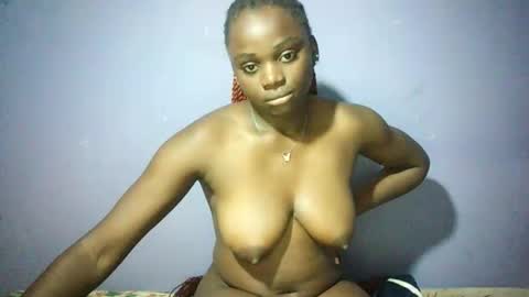 Snapshot of pretty_melinda2 chatting on January 28, 2025, 6:49 pm Mary Melinda online show from January 28, 2025, 6:49 pm