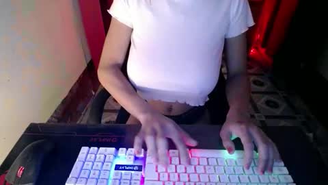 Snapshot of pretty_morina143 chatting on December 5, 2025, 11:08 am christina online show from December 5, 2025, 11:08 am