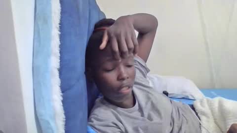 pretty_petite_ebony online show from May 4, 2026, 8:54 am