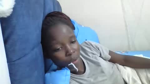 pretty_petite_ebony online show from May 4, 2026, 11:12 pm