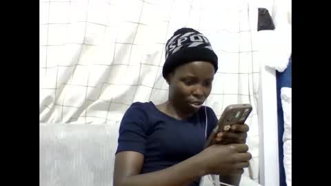 pretty_petite_ebony online show from June 9, 2026, 5:57 pm