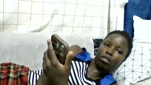 pretty_petite_ebony online show from June 11, 2026, 6:22 am